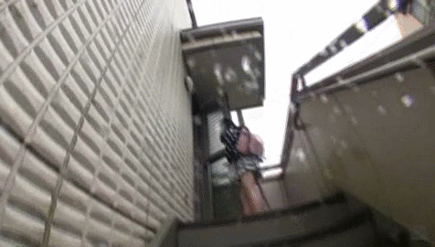 【合法ロリGIF】中出ししたマンコにもう一度挿入しようとする変態…小学生のワレメから溢れる精子がヤバい！ その2