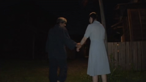 【ロ●コンGIF】これが田舎の恐怖…人の良さそうな爺さんに卑猥な下心！暗闇で中出しされる小●生ｗｗｗｗ その2